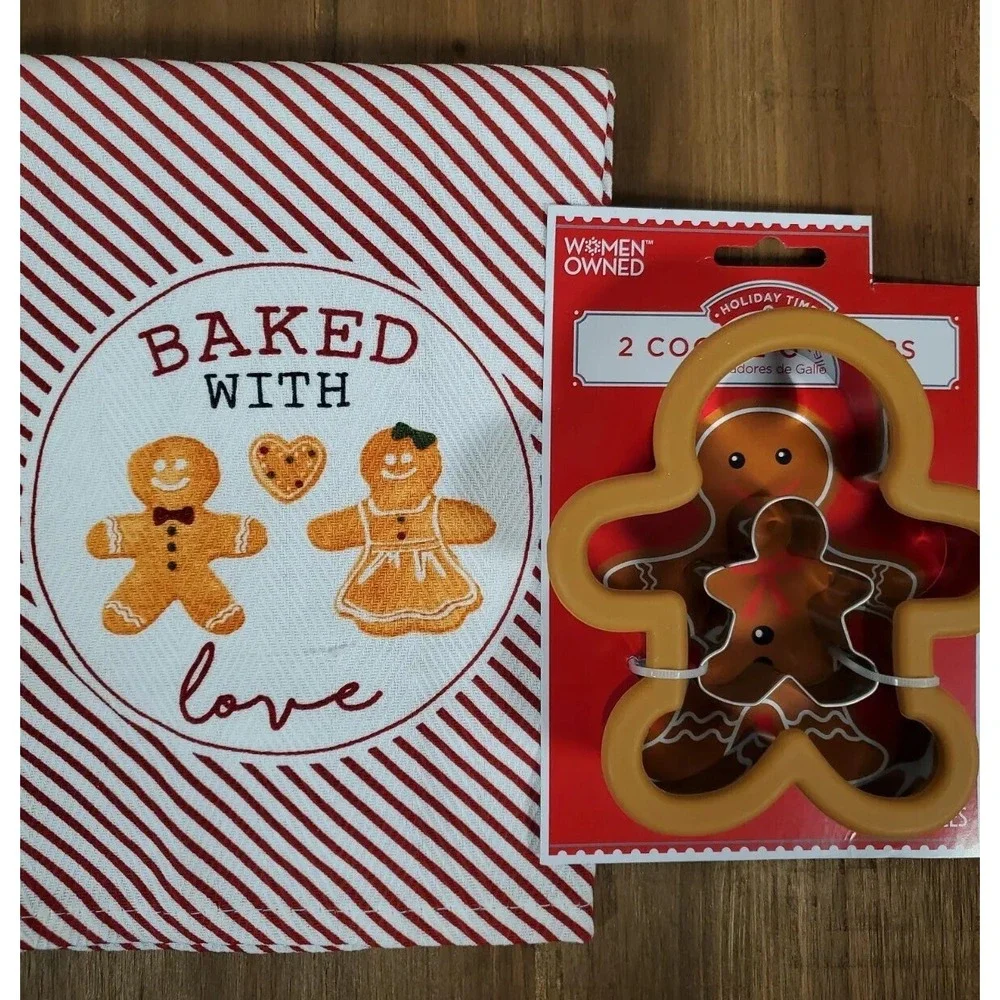 Kitchen Gift Set GINGERBREAD Man Cookie Cutters Christmas Baked with Love Towel